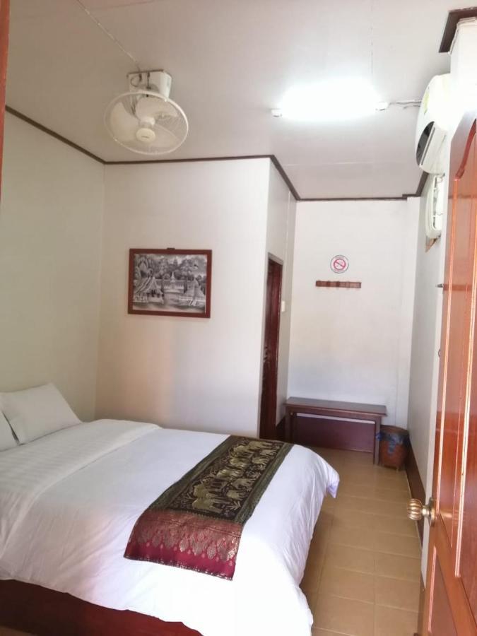 Monsavanh Guesthouse Pakbeng Exterior photo