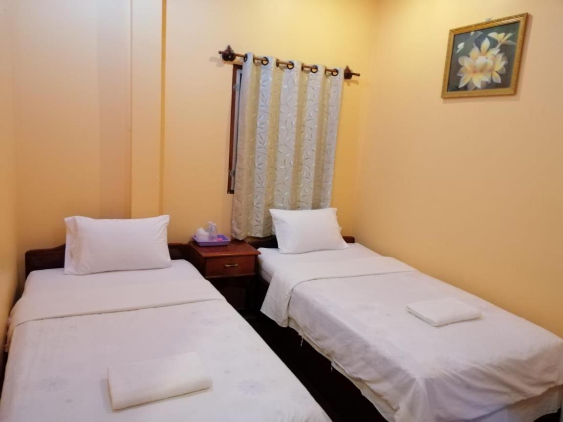 Monsavanh Guesthouse Pakbeng Exterior photo